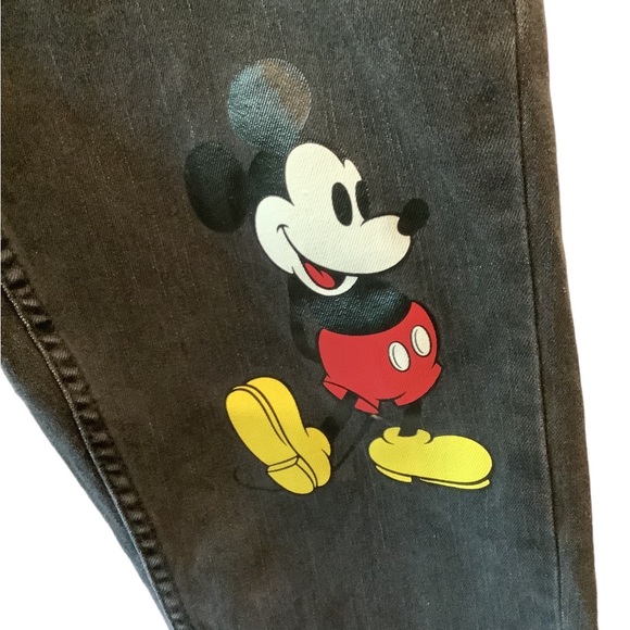 Levi’s X  Disney Jeans - Picture 4 of 11